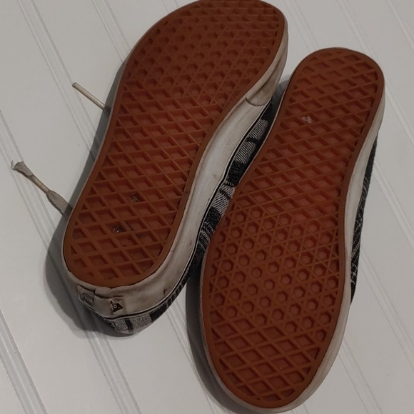 Flannel Plaid Vans - Picture 5 of 6